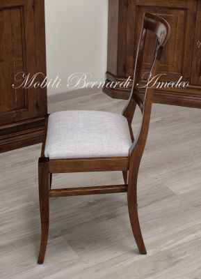 Sedia in noce per tavolo da pranzo stile classico con seduta imbottita